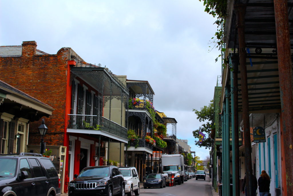 solo female travel in new orleans