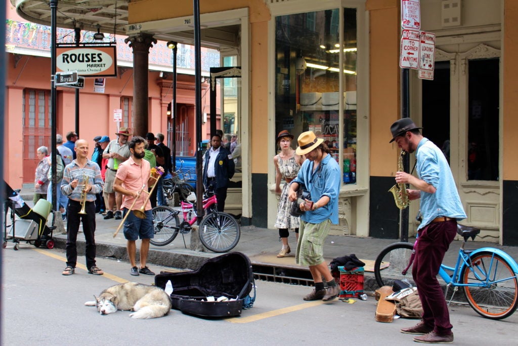 Street musicians playing jazz in New Orleans - a must see during a solo trip to NOLA!