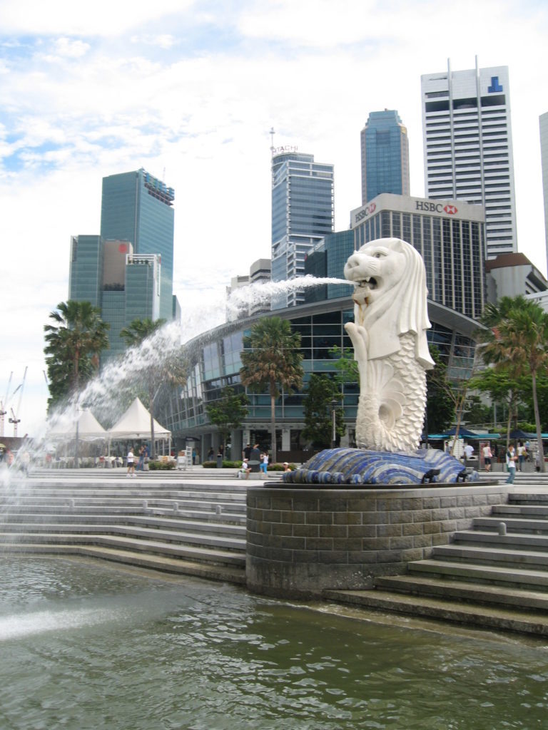 The iconic Merlion statue in Merlion Park