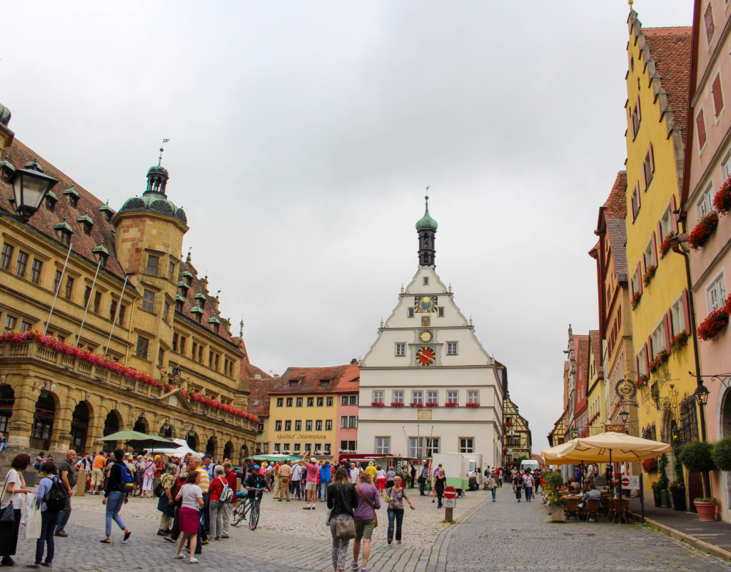 Locals and tourists roaming around surrounded by beautiful architecture of buildings. During your vacation in Rothenburg ob der Tauber, make sure to take lots of pictures of every beautiful corner of this city.