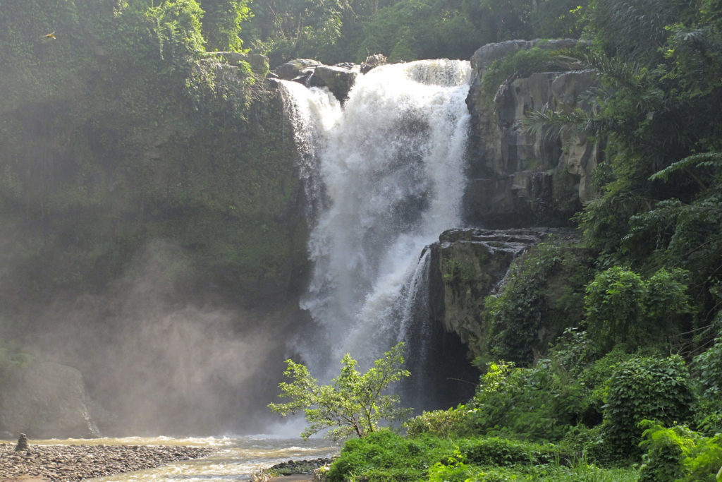 Tegenungan Waterfall in Bali. In this travel guide, you'll discover the best places to see in Ubud.