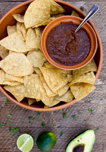 Flavor-Packed Salsa Roja (Mexican Red Salsa)