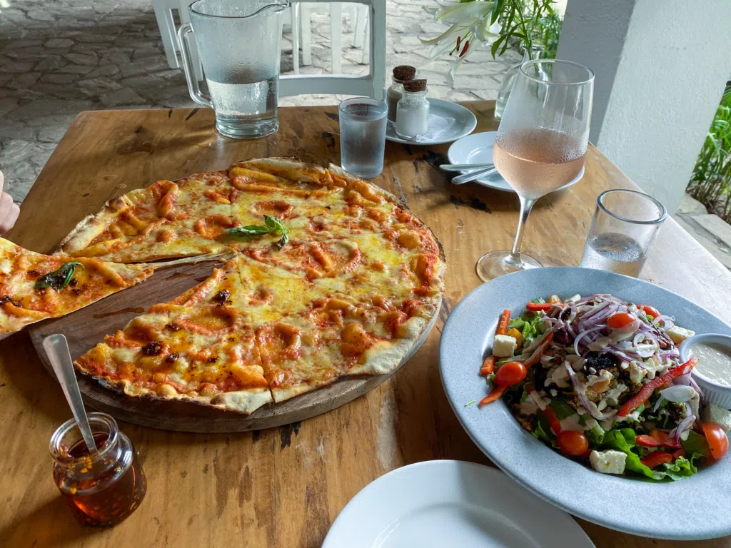 Pizza, salad and wine at La Luna