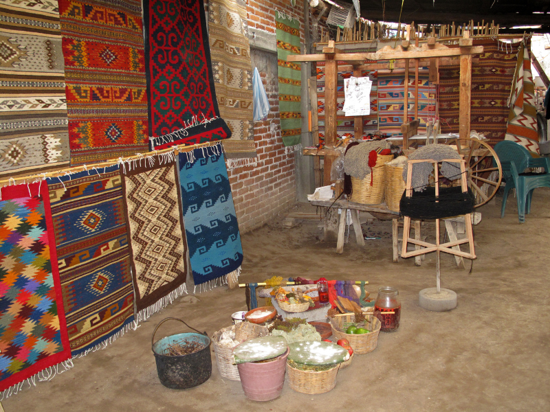 Weaving workshop in Oaxaca