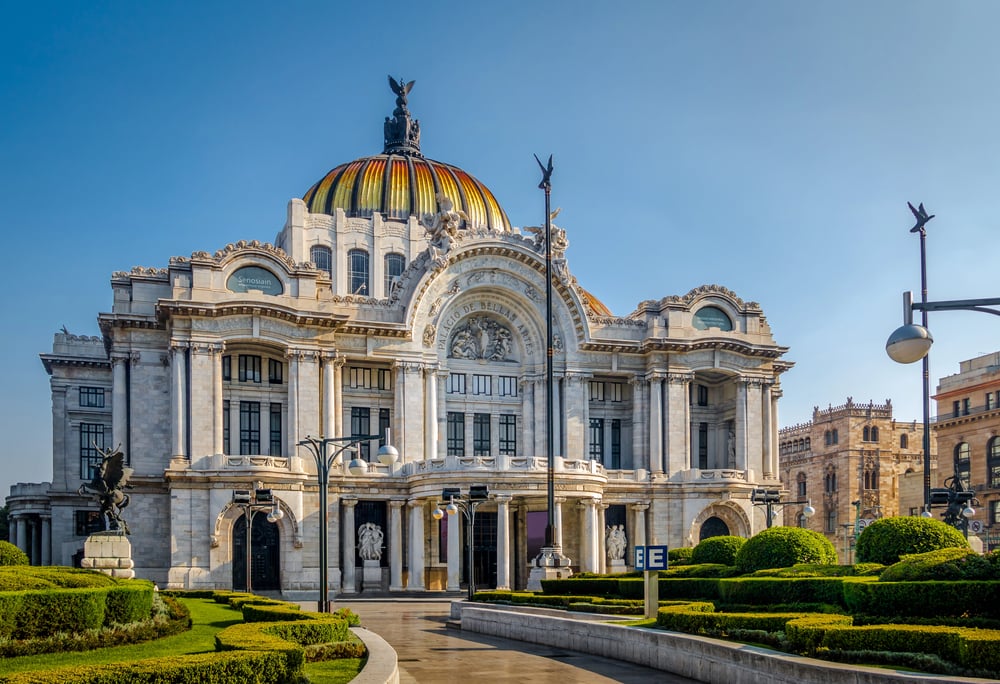 Palacio de Bellas Artes, a must-visit in Mexico City