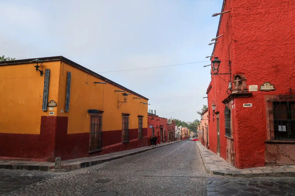 Corner cobblestone street in San Miguel de Allende