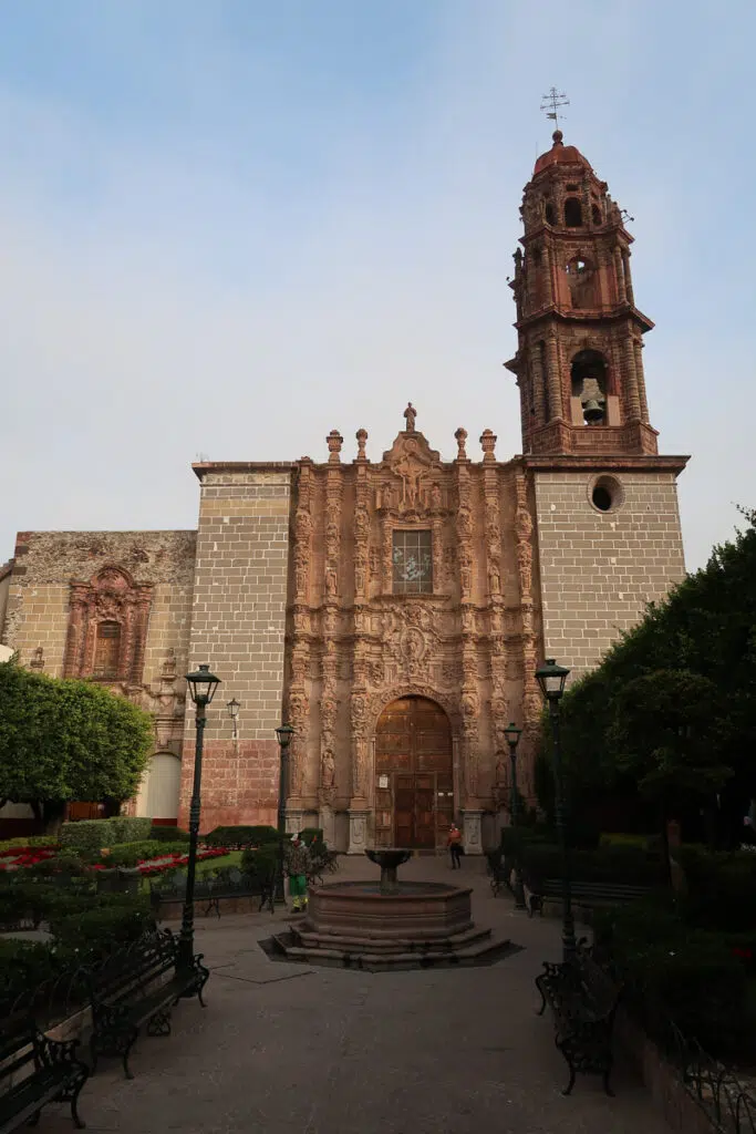 Templo de San Francisco de Asís, a beautiful church in San Miguel de Allende, Mexico
