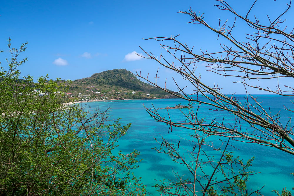 Beautiful Caribbean Sea by the Providencia Island. In this guide, you'll learn about the best things to do and must-know tips when visiting Providencia, Colombia.