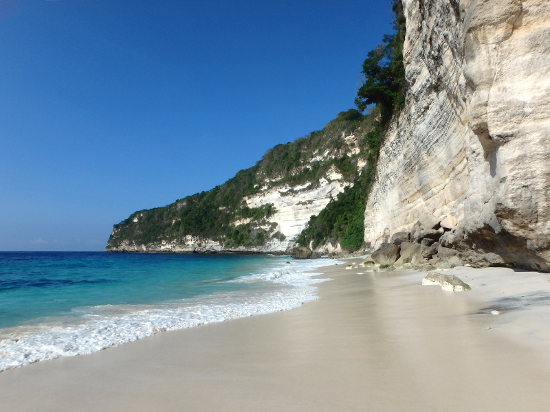 Suwehan Beach in Nusa Penida - one of the best and least crowded beaches to visit during a Nusa Penida Day Trip