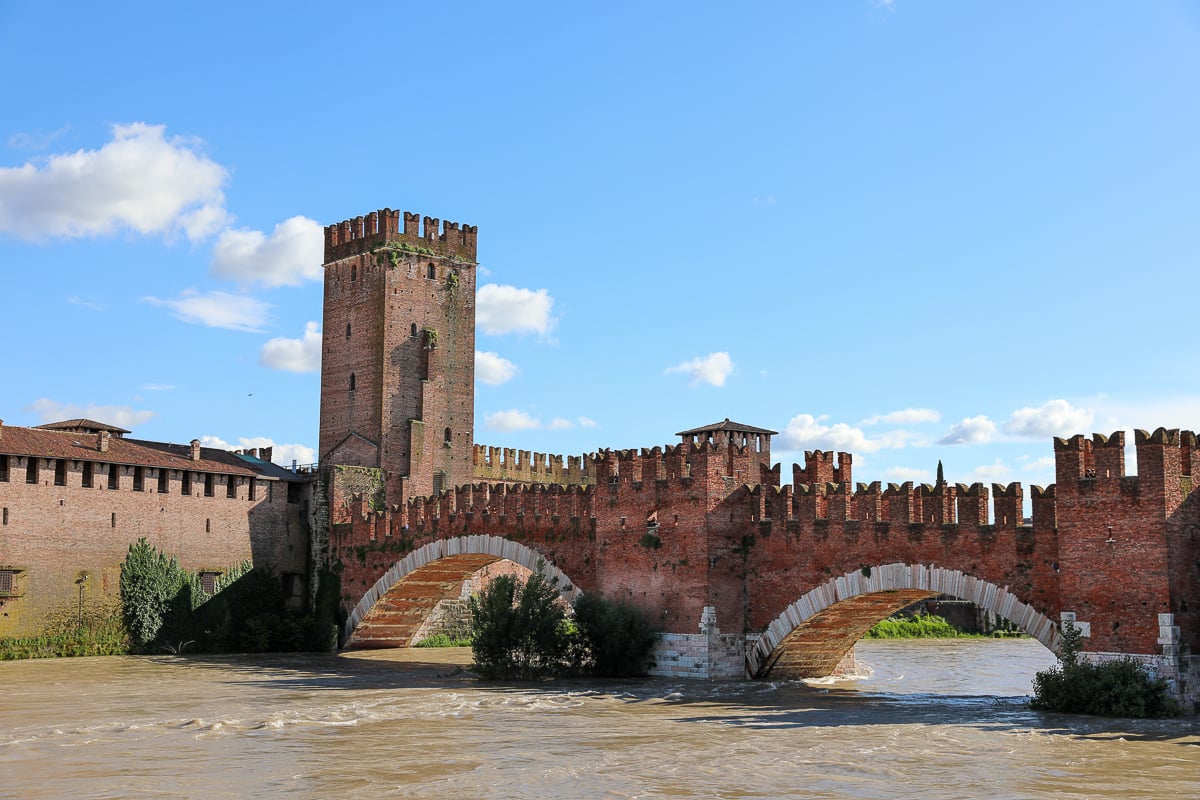 Castelvecchio Bridge, a must-see during your visit in Verona, Italy in two days