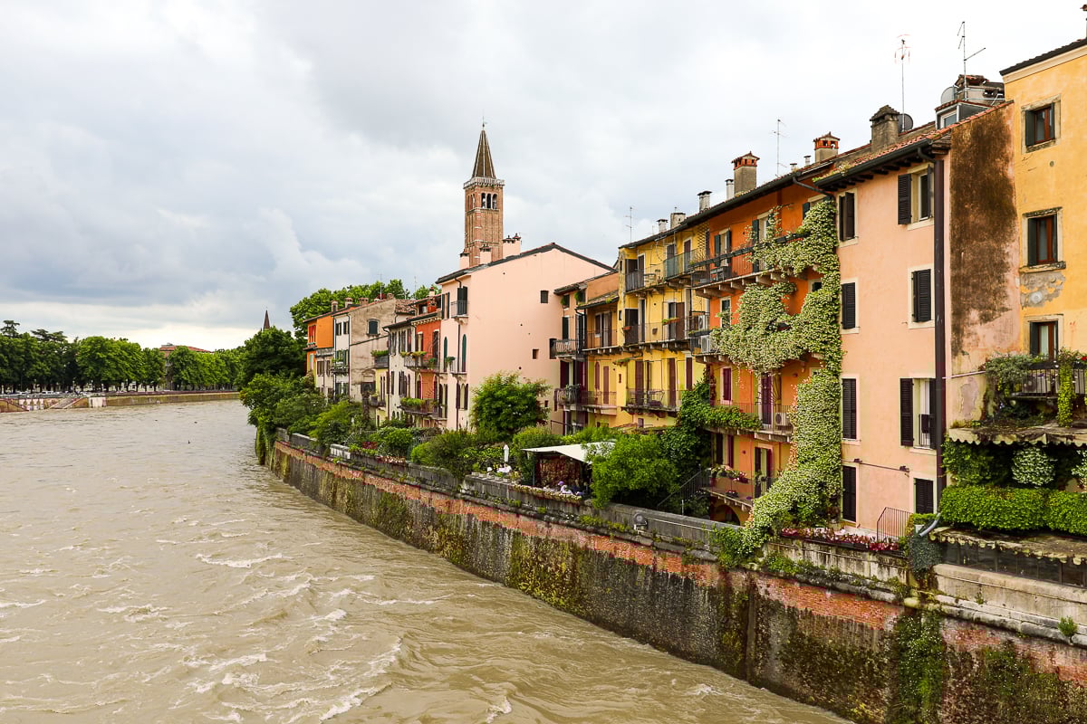 Riverside neighborhood of Città Antica