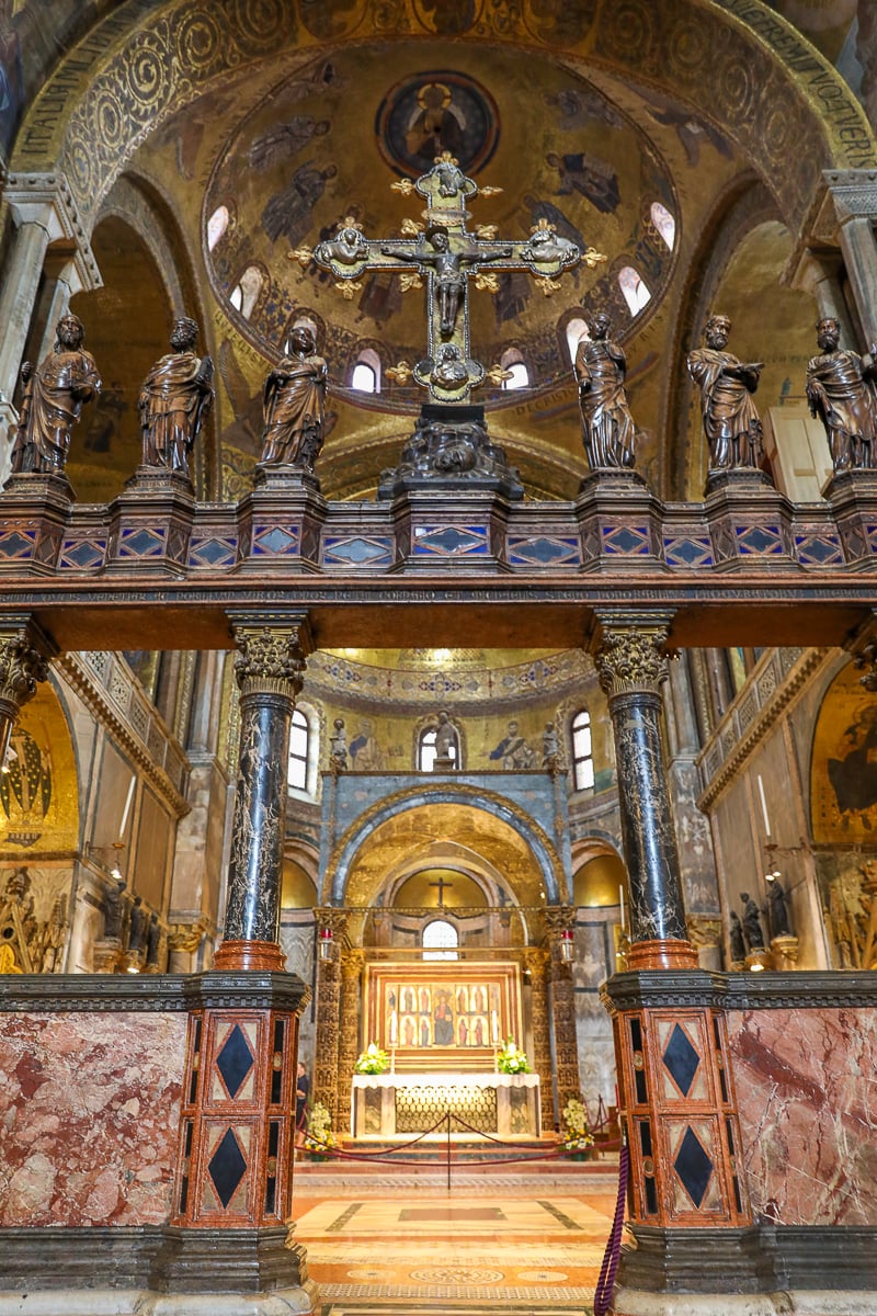 St. Mark’s Basilica altar screen – crucifix and apostles in front of golden mosaics (Pala d’Oro area)