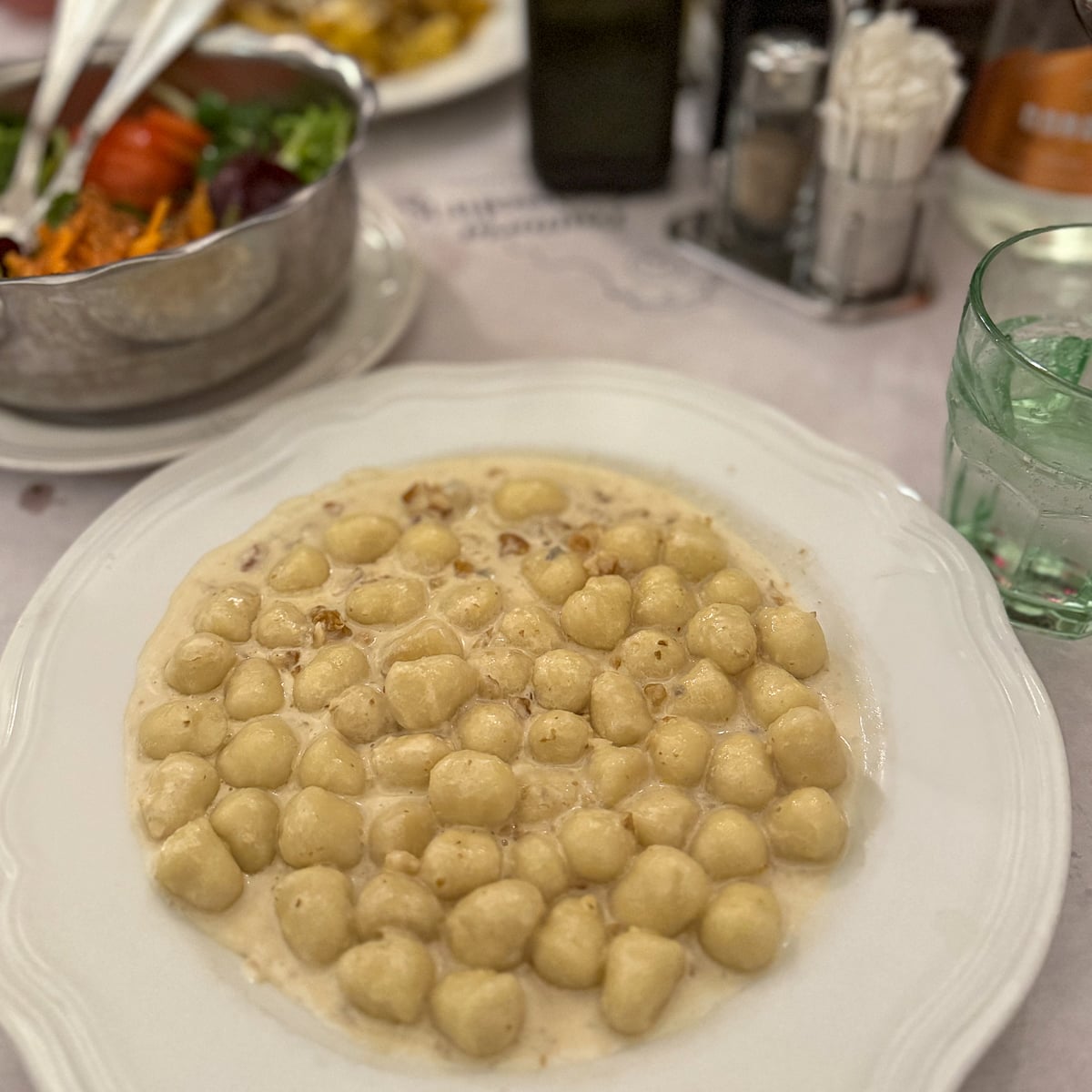 Potato gnocchi with gorgonzola cream sauce and walnuts at Trattoria La Casalinga in Florence.
