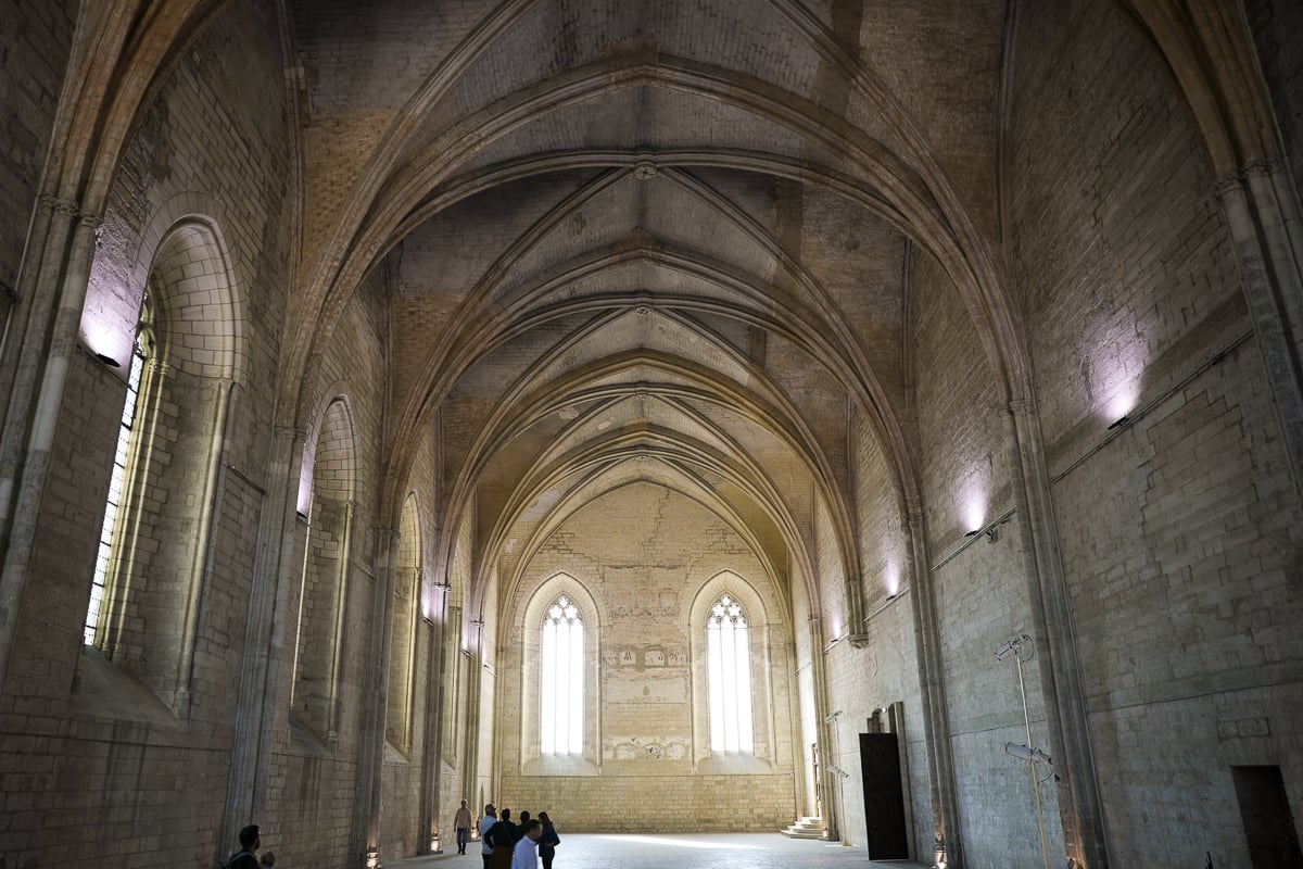 Gothic vaulted hall inside the Palais des Papes
